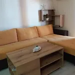 Apartament в комплекс зора 9a