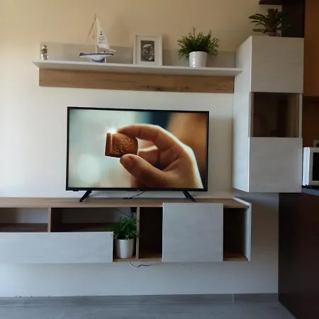 Daire в комплекс зора 9a