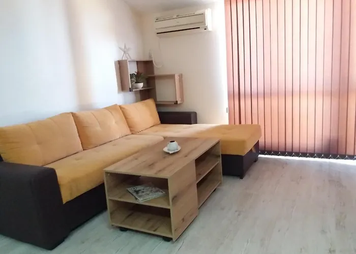 Appartement в комплекс зора 9a *